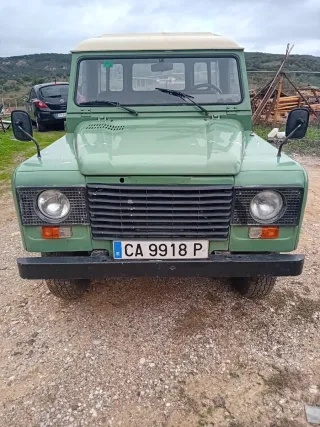 Land Rover Santana con dirección asistida