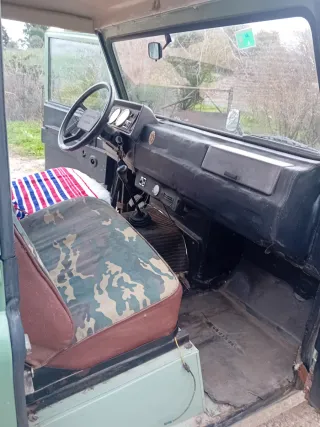 Land Rover Santana con dirección asistida