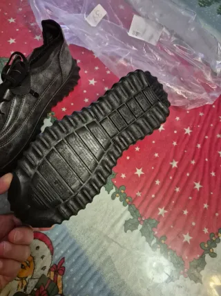 Zapatillas Toris Talla 39 Nuevas