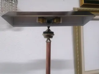 Lámpara de pie vintage madera y metal