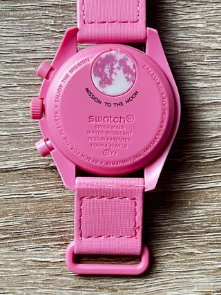Omega Mission to the Moonphase Pink