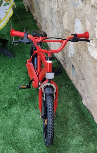 Bicicleta infantil roja14 pulgadas