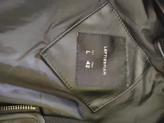 Chaqueta efecto piel Lefties Negra Talla M