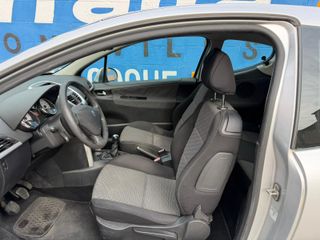 Peugeot 207 2010
