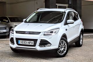 Ford Kuga 1.6i 150CV Titanium