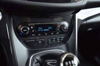 Ford Kuga 1.6i 150CV Titanium