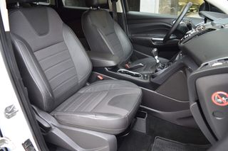 Ford Kuga 1.6i 150CV Titanium