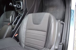 Ford Kuga 1.6i 150CV Titanium