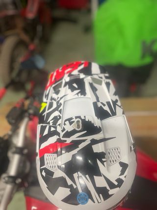 Casco Motocross Leatt Talla S de adulto.