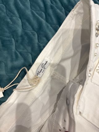 Pantalones Zac & Zoe blancos con pedrería