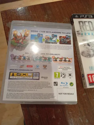 3 Juegos PS3: Skylanders, Red Faction, Skyrim