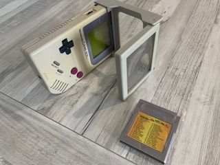Nintendo Game Boy DMG-01 Beige + Lupa