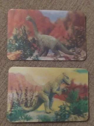 Lote 2 Cromos Holográficos 3D Dinosaurios Bollycao
