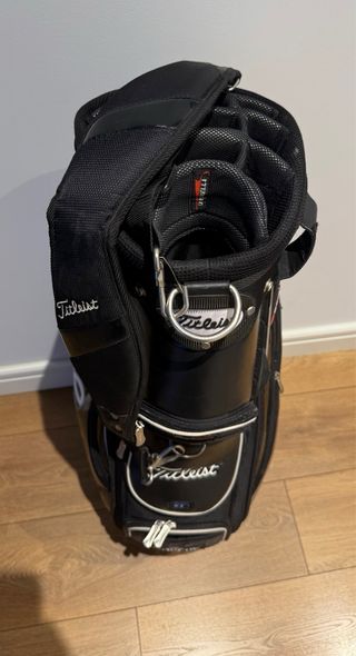 Bolsa de Golf Titleist Tour Negra