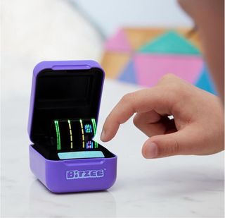 NUEVO! Juego mascota interactiva Bitzee a estrenar