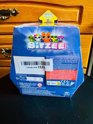 NUEVO! Juego mascota interactiva Bitzee a estrenar