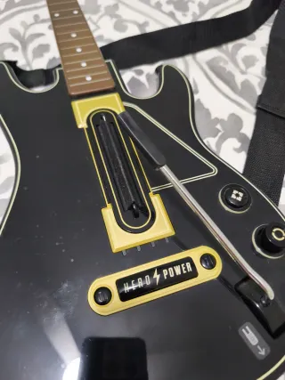 PS4 Pro + Guitarra + Juegos