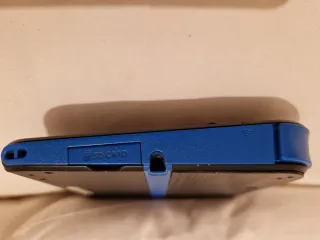 Consola Nintendo 2DS Negra - Piezas