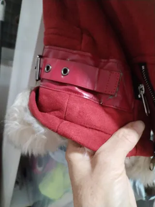 Chaqueta roja con pelo Talla S
