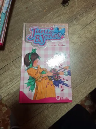 Junie B. Jones y el autobús apestoso (Spanish E...
