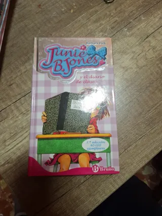 Junie B. Jones y el autobús apestoso (Spanish E...