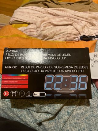 Sveglia LED RGB Digitale da Parete/Comodino