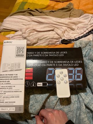 Sveglia LED RGB Digitale da Parete/Comodino