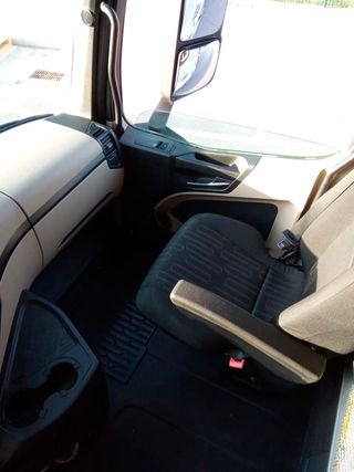 Cabeza tractora Mercedes Actros 1846 LS 2017