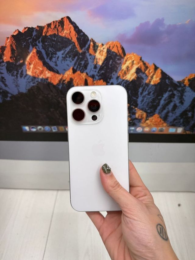 iPhone 16 pro 128gb COMO NUEVO