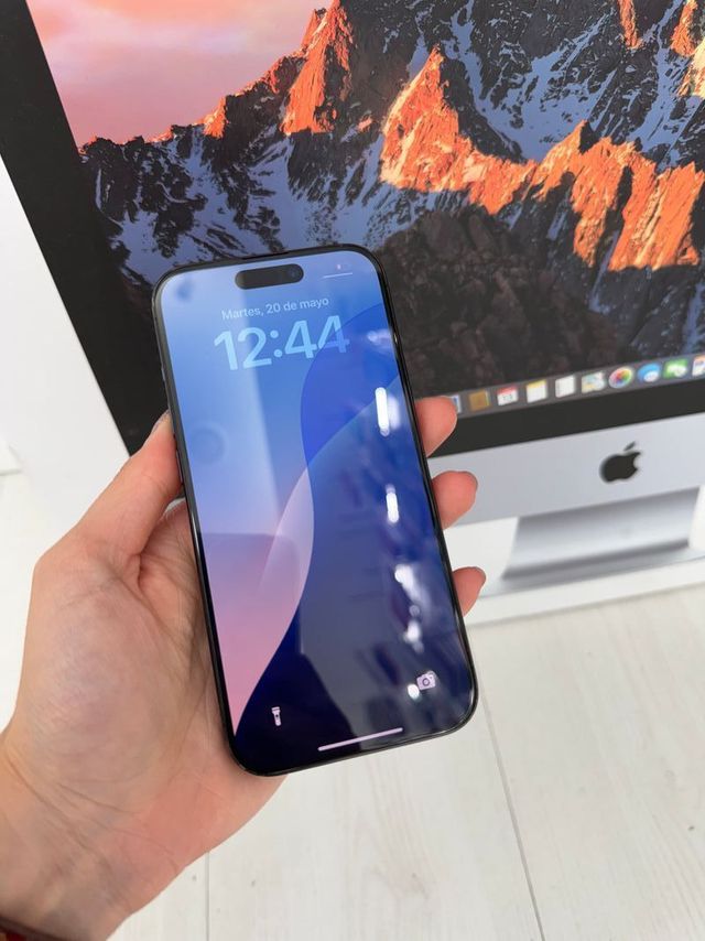 IPHONE 15 PRO MAX 1TB como nuevo