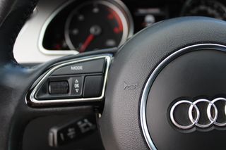 Audi A5 2.0 tdi 143cv 2012