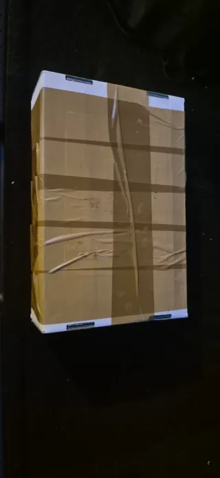 Caja de cartón para envíos