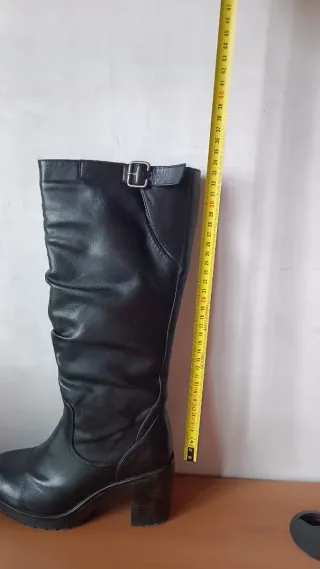 Stivali donna neri tacco alto n.37