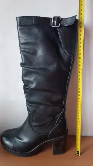 Stivali donna neri tacco alto n.37