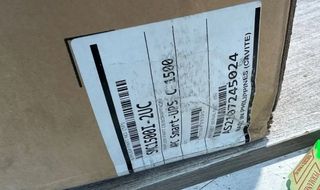 SAI APC Smart-UPS 1500VA SMC15001-2UC