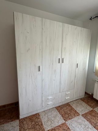 Oferta Armario 4 Puertas en 3 COLORES 200cmx200