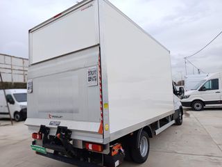 IVECO DAILY 3.0 CHASIS CAJA CERRADA CON TRAMPILLA