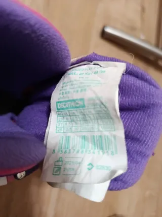 Patines Oxelo Rosa Talla 26-28 cm y protecciones.