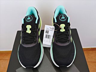 ADIDAS SUPERNOVA STRIDE