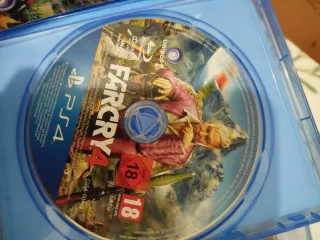 Pacchetto 3 Giochi PS4: Far Cry 4, 5 e New Dawn