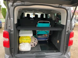 Peugeot Traveller 2018