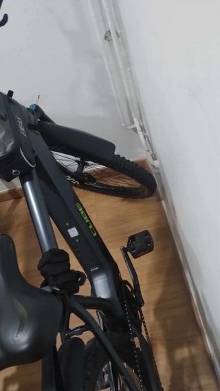 Bicicleta Eléctrica Cube