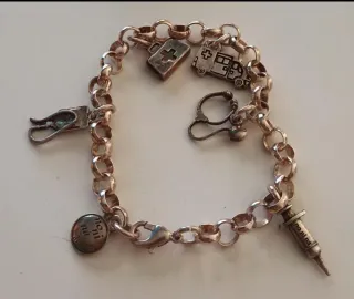 Pulseras y Brazaletes