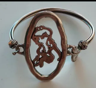 Pulseras y Brazaletes