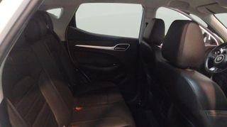 MG ZS 1.5 Luxury 78 kW (106 CV)