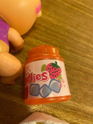 Muñeca The Bellies con accesorios