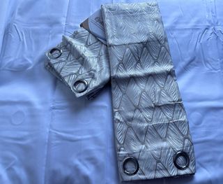 2 Tende Ophelia Coprente 130x275 Beige/Argento