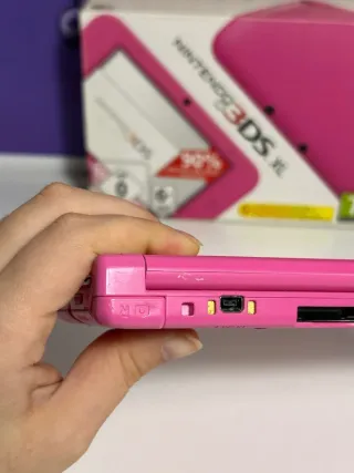 Nintendo 3DS XL Rosa Completa di Scatola