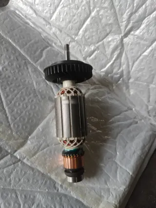 Radial Bosch PWS 600