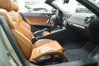 Audi TT Roadster 3.2 quattro S Tronic